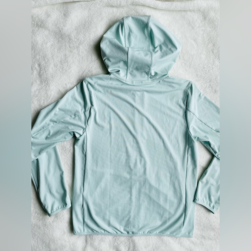 UNIQLO girl’s zip hoodie - Picture 2 of 9